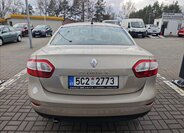 Renault Fluence Sedan / Limuzína 1,5 l 66 kw