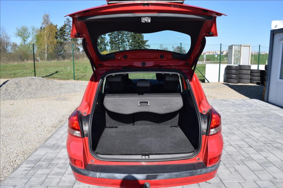 Renault Clio Kombi 1,1 l 74 kw