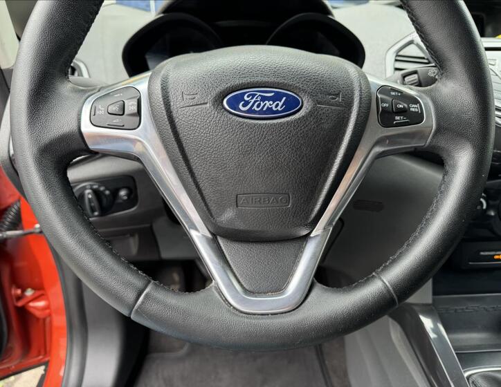 Ford EcoSport 40