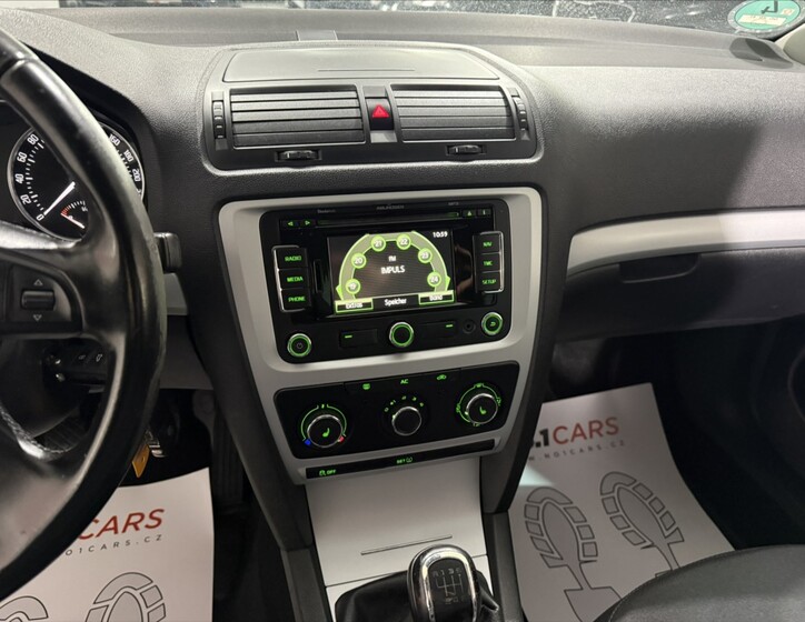 Škoda Octavia 12
