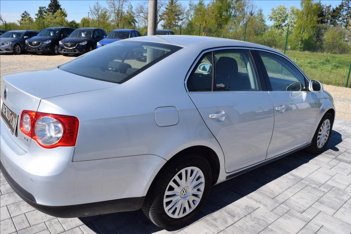 Volkswagen Jetta Kombi 1,4 l 90 kw