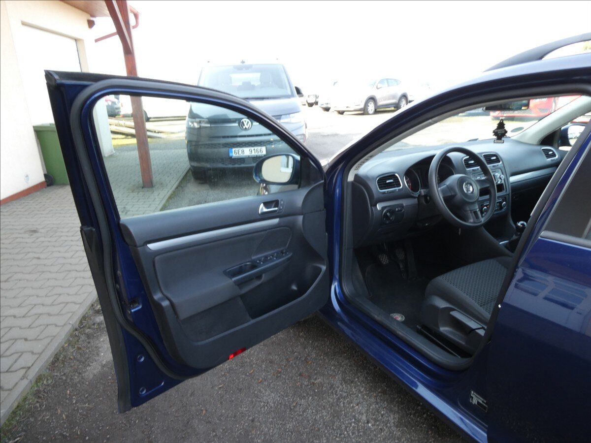 Volkswagen Golf Kombi 1,2 l 77 kw