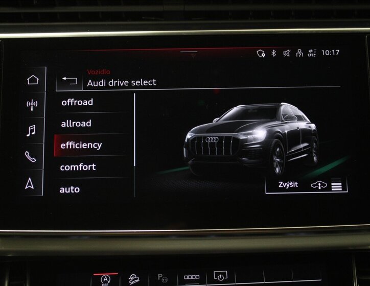 Audi Q8 SUV 3,0 l 210 kw