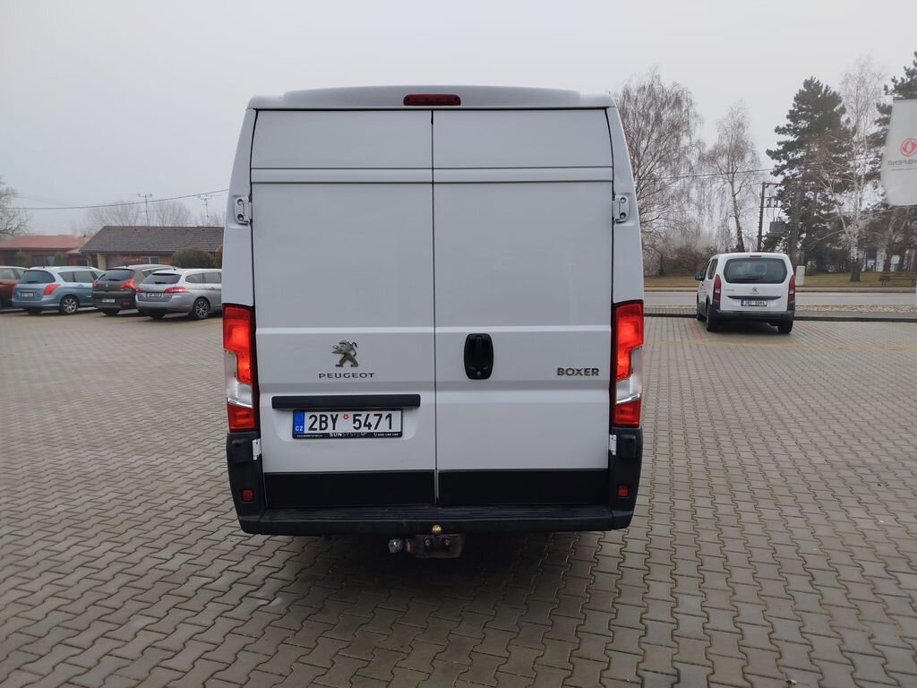 Peugeot Boxer Skříň 2,2 l 121 kw