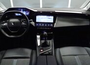 Peugeot 308 Hatchback 1,2 l 96 kw