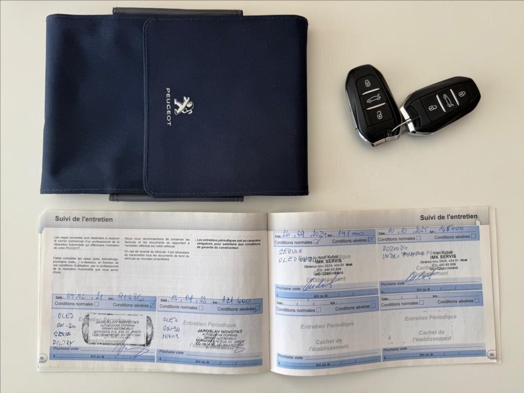 Peugeot 5008 SUV / Terénní 2,0 l 110 kw