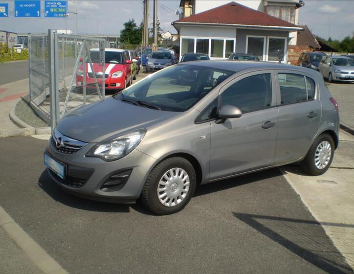 Opel Corsa 2
