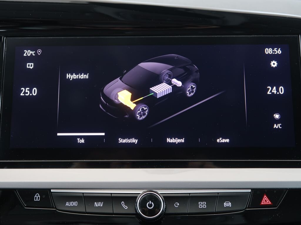 Opel Grandland SUV / Terénní 1,6 l 147 kw