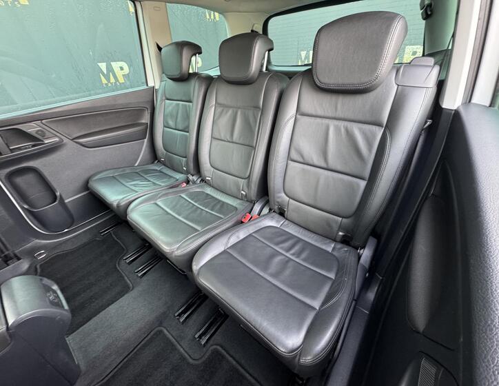 Volkswagen Sharan 17