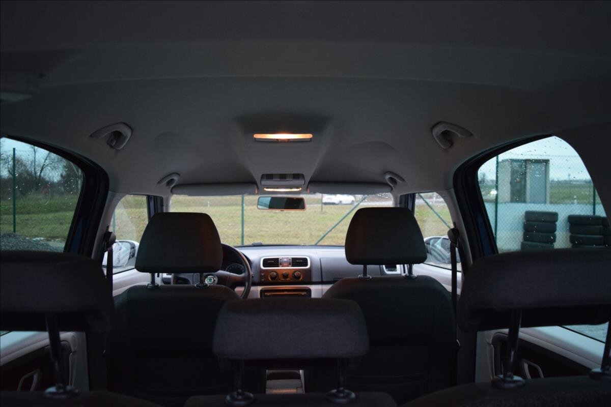 Škoda Roomster Kombi 1,6 l 77 kw