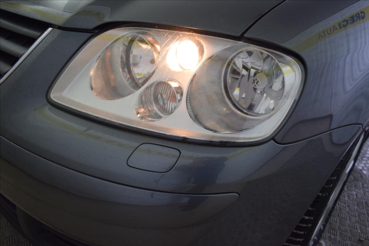 Volkswagen Touran MPV 2,0 l 103 kw