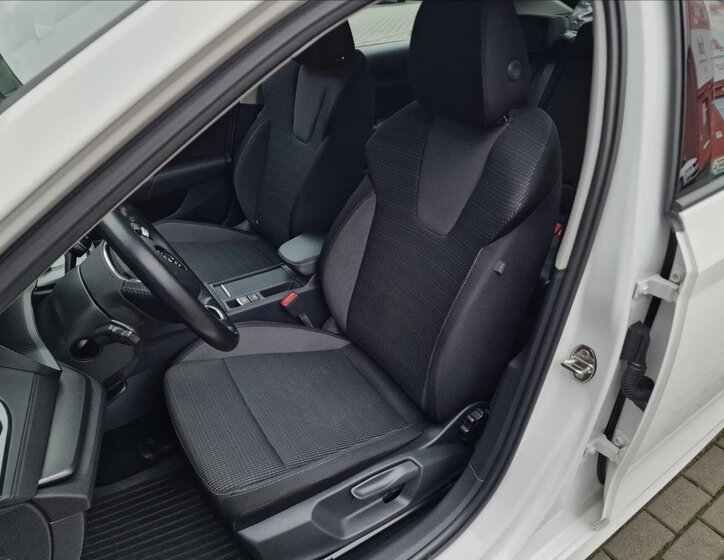 Škoda Octavia Sedan / Limuzína 2,0 l 85 kw