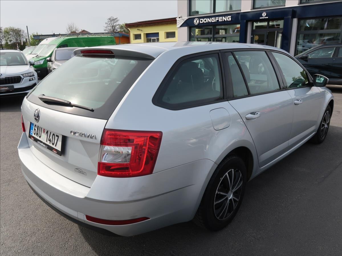 Škoda Octavia Kombi 1,6 l 85 kw