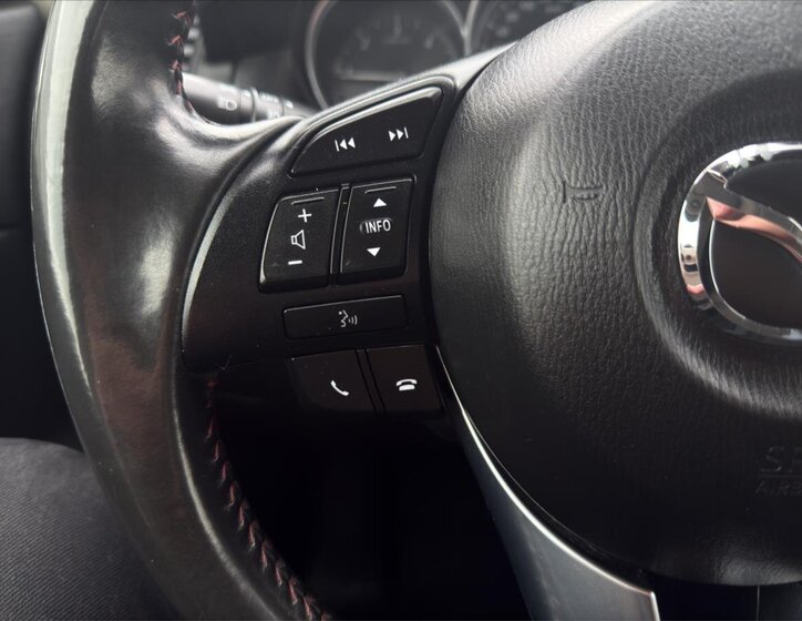 Mazda CX-5 SUV / Terénní 2,2 l 129 kw