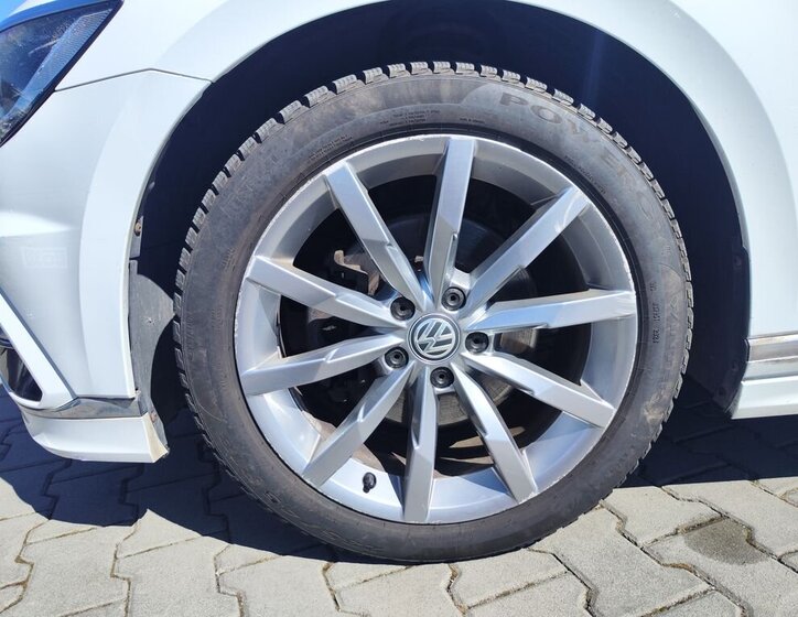 Volkswagen Passat Kombi 2,0 l 110 kw