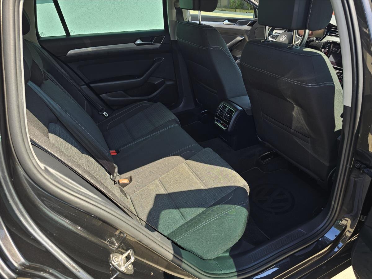 Volkswagen Passat Kombi 2,0 l 110 kw