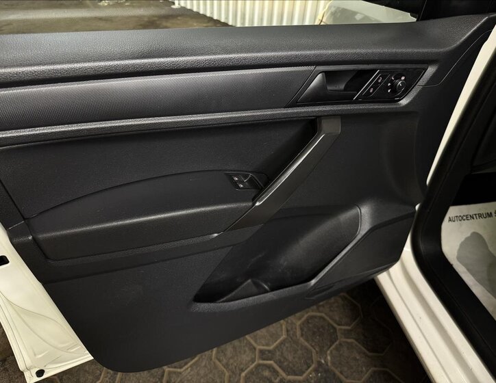 Volkswagen Caddy Ostatní 1,4 l 81 kw