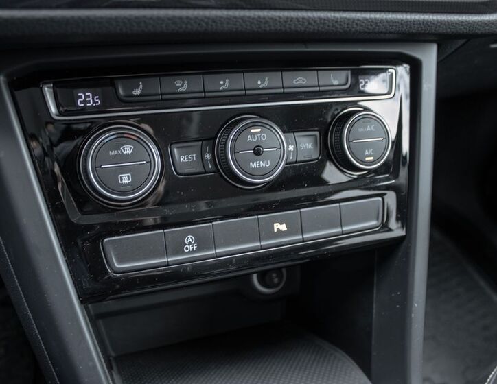 Volkswagen Touran 12