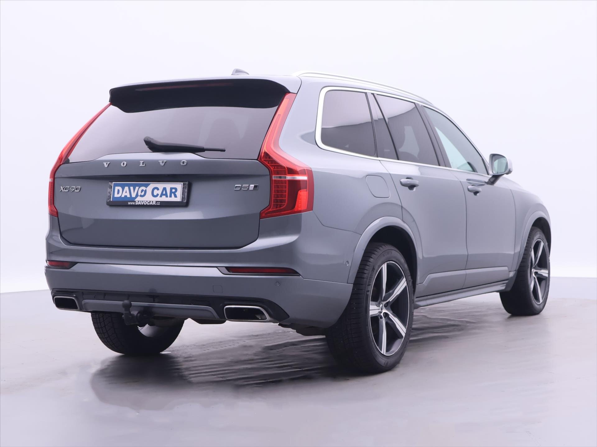 Volvo XC90 SUV / Terénní 2,0 l 173 kw