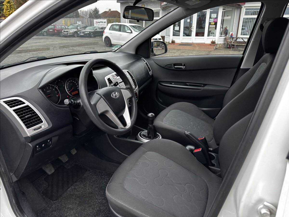 Hyundai i20 Hatchback 1,2 l 57 kw