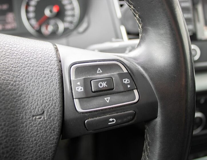 Volkswagen Sharan MPV 2,0 l 103 kw