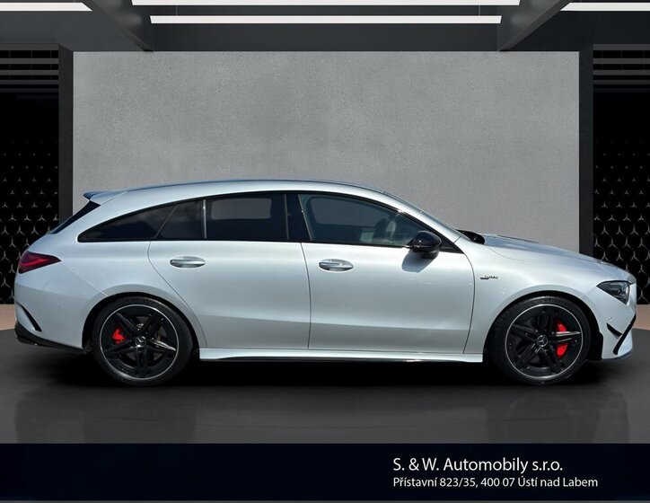 Mercedes-Benz CLA Kombi 2,0 l 225 kw