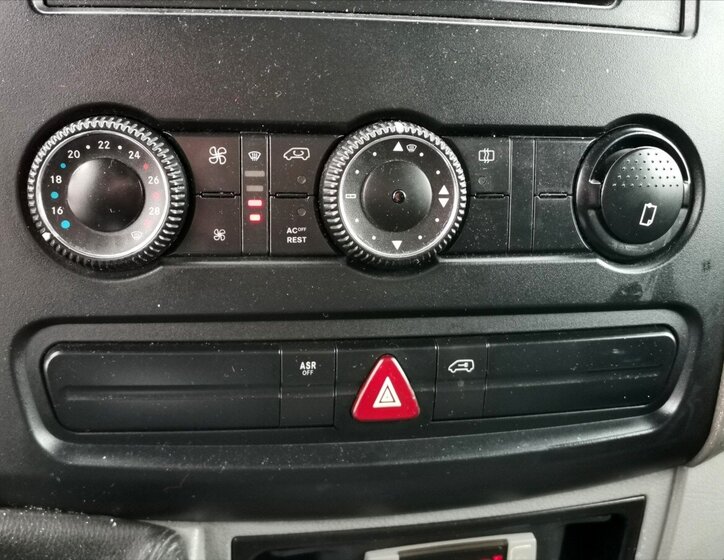 Mercedes-Benz Sprinter Ostatní 2,1 l 110 kw