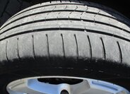 Volkswagen Touran Kombi 1,2 l 77 kw