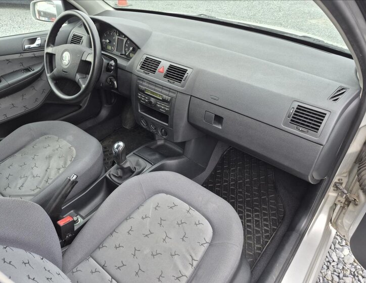 Škoda Fabia Hatchback 1,4 l 50 kw