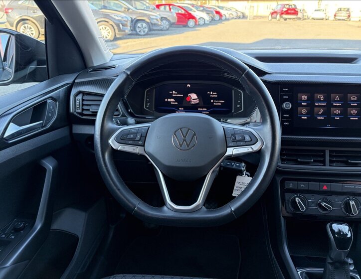Volkswagen T-Cross Kombi 999,0 81 kw