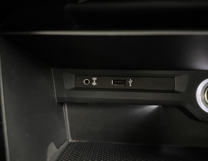 Volkswagen Touran 27