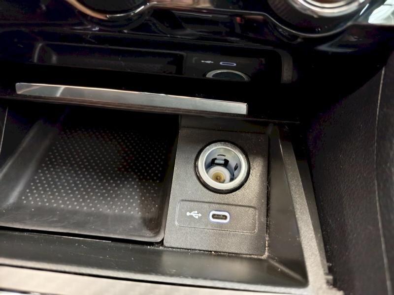 Škoda Superb Sedan / Limuzína 2,0 l 147 kw