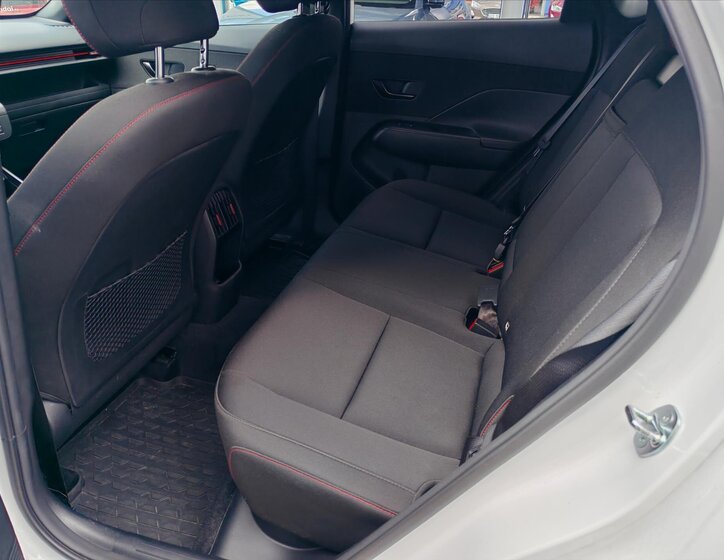 Hyundai Kona SUV / Terénní 1,6 l 125 kw