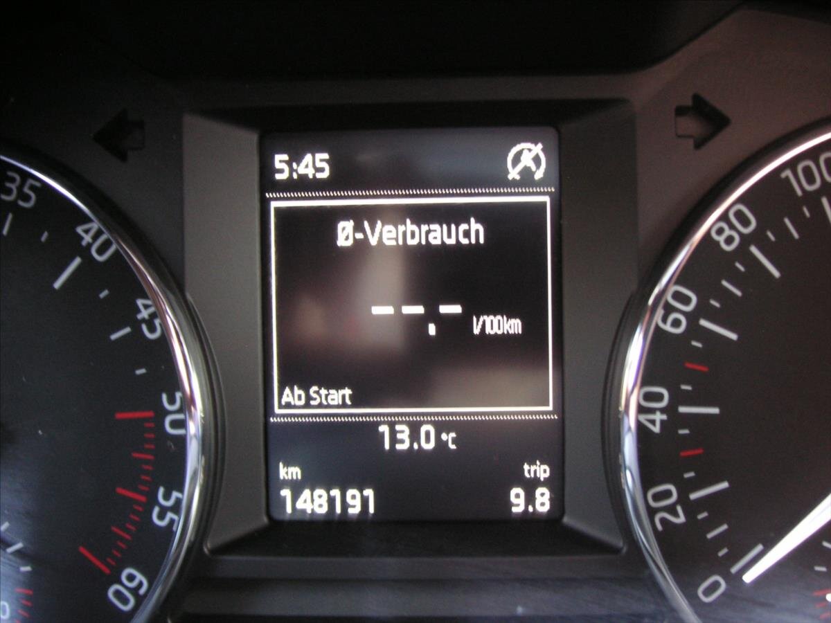 Škoda Octavia Kombi 2,0 l 110 kw