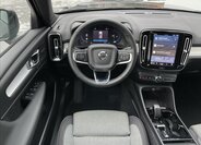 Volvo XC40 SUV 2,0 l 145 kw