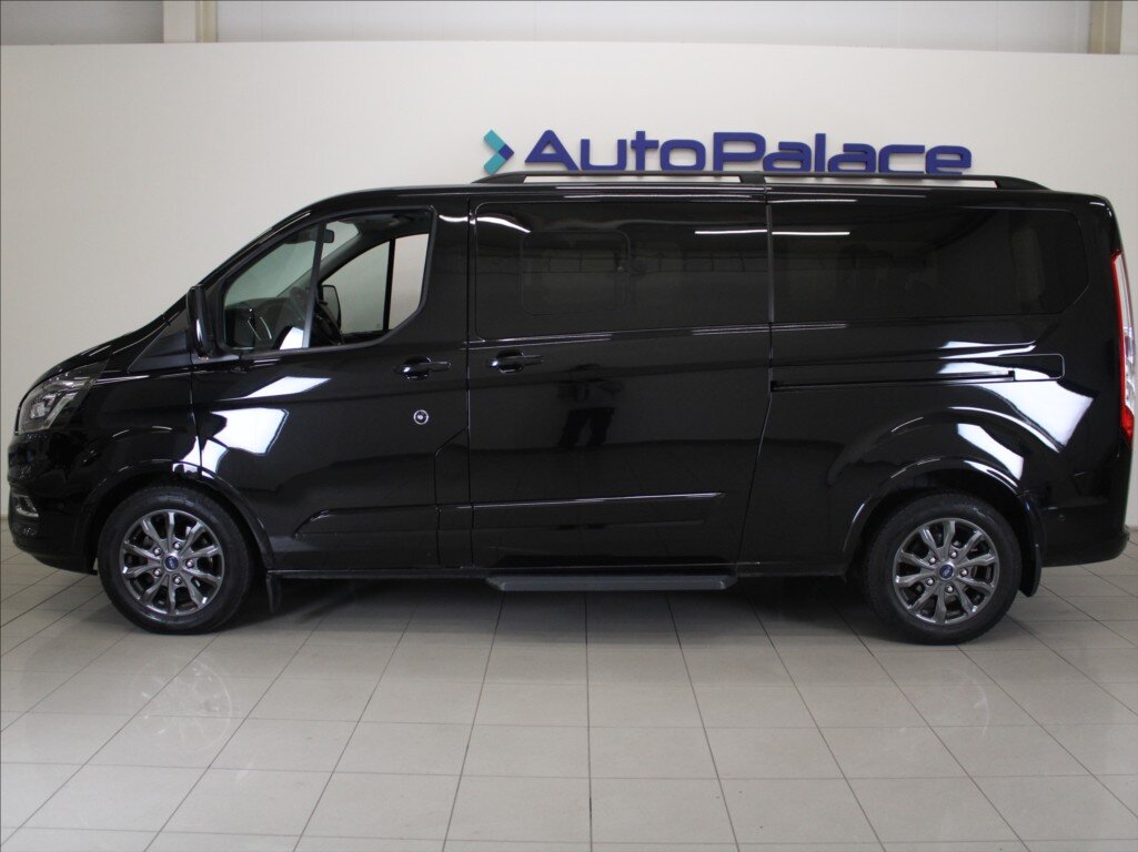 Ford Tourneo Custom MPV 2,0 l 125 kw