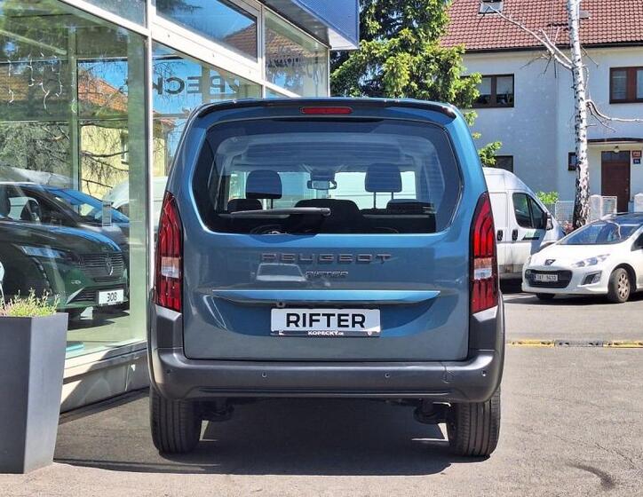 Peugeot Rifter 6
