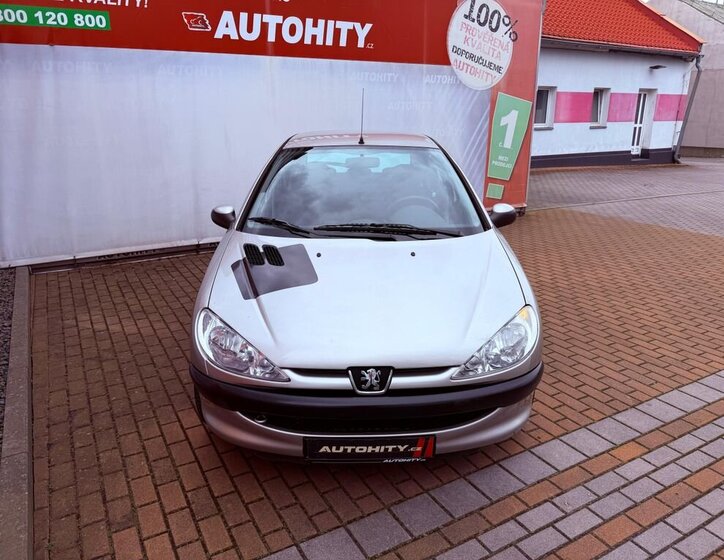 Peugeot 206 Hatchback 1,4 l 55 kw