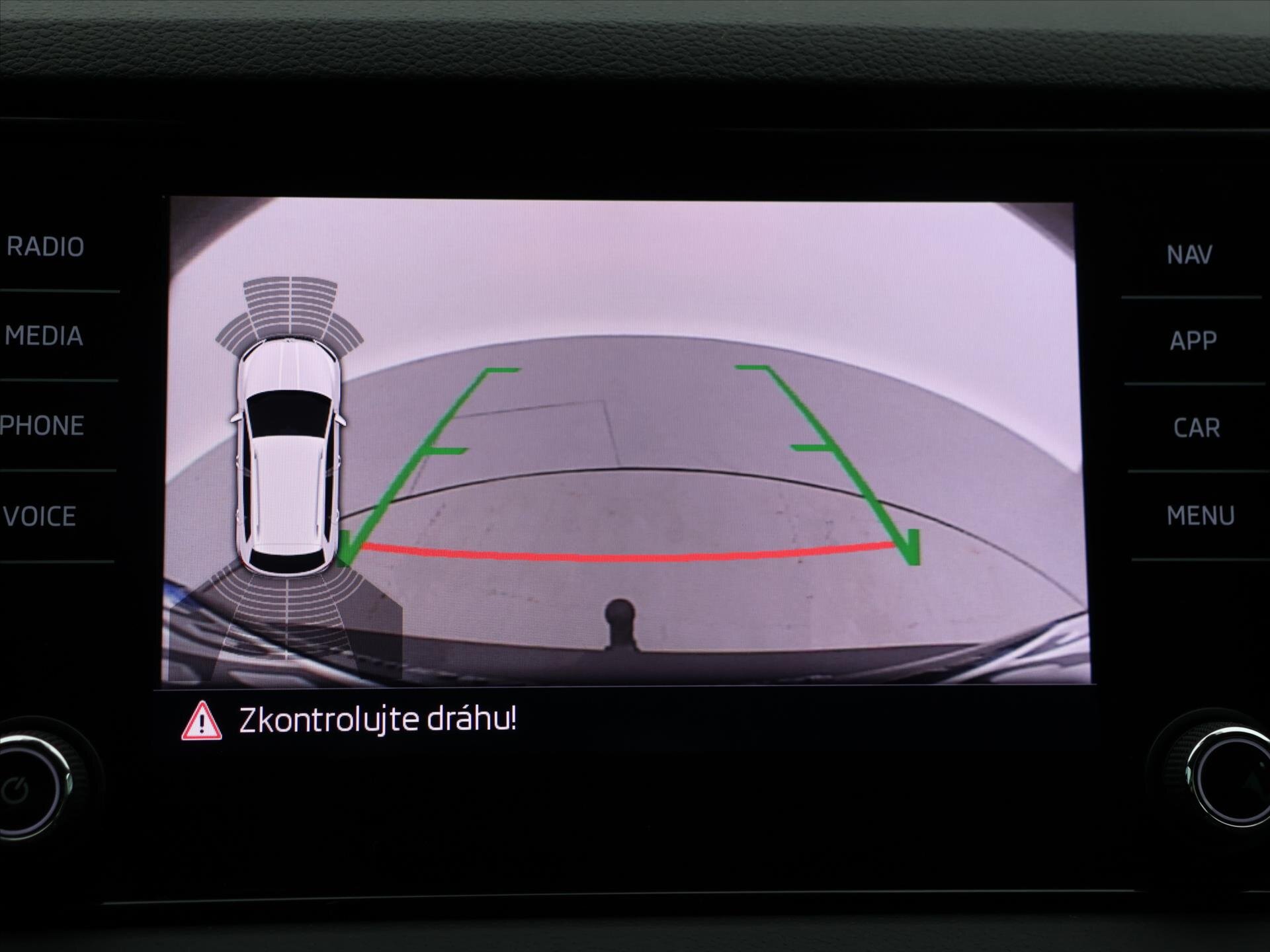 Škoda Karoq SUV / Terénní 1,6 l 85 kw