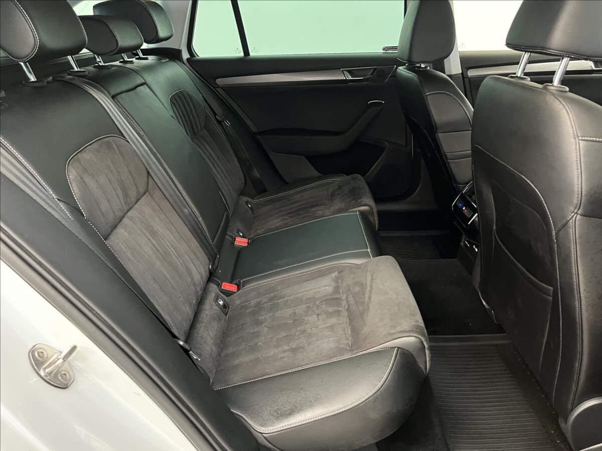 Škoda Superb Kombi 1,4 l 160 kw
