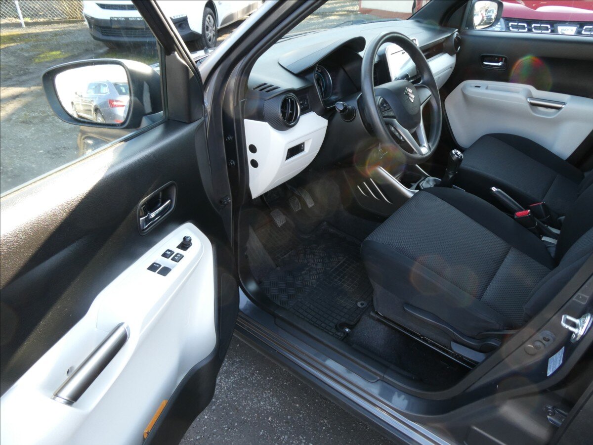 Suzuki Ignis Hatchback 1,2 l 66 kw