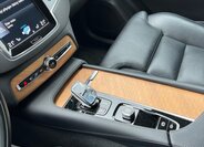 Volvo XC90 SUV / Terénní 2,0 l 173 kw