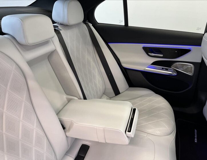 Mercedes-Benz Třídy E 20