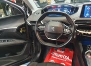 Peugeot 3008 SUV 1,2 l 96 kw