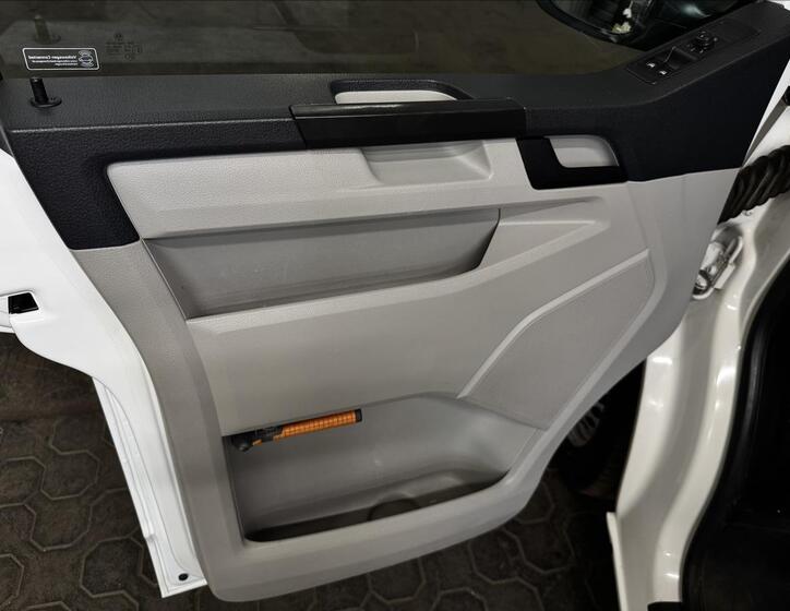 Volkswagen Transporter 14