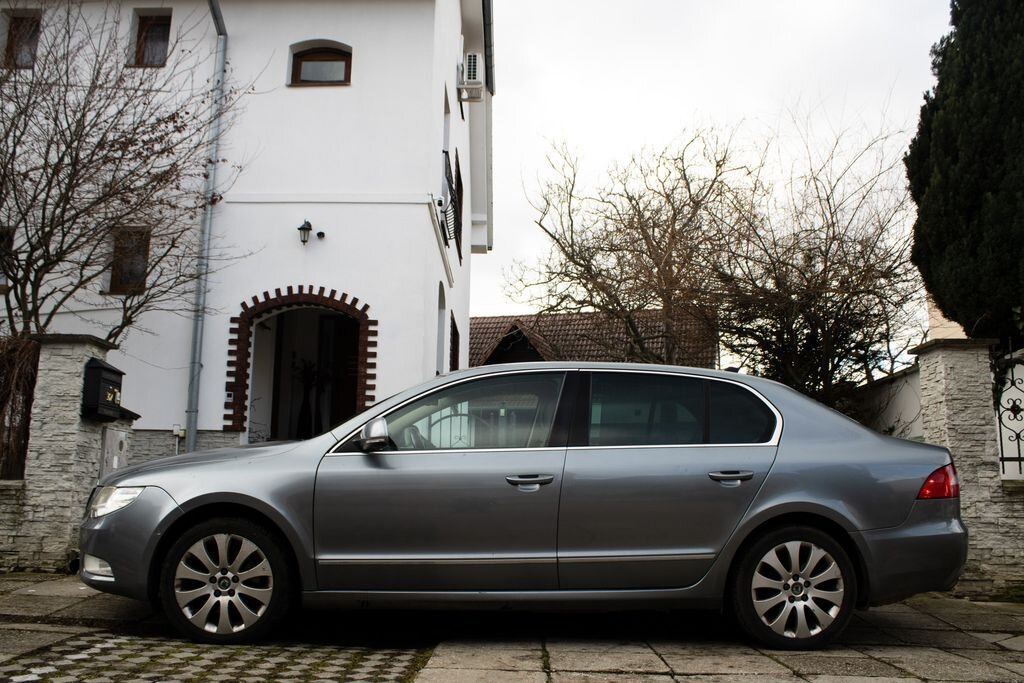 Škoda Superb Sedan 1,8 l 118 kw
