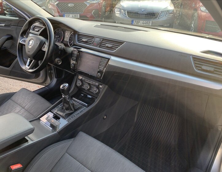 Škoda Superb Kombi 2,0 l 110 kw