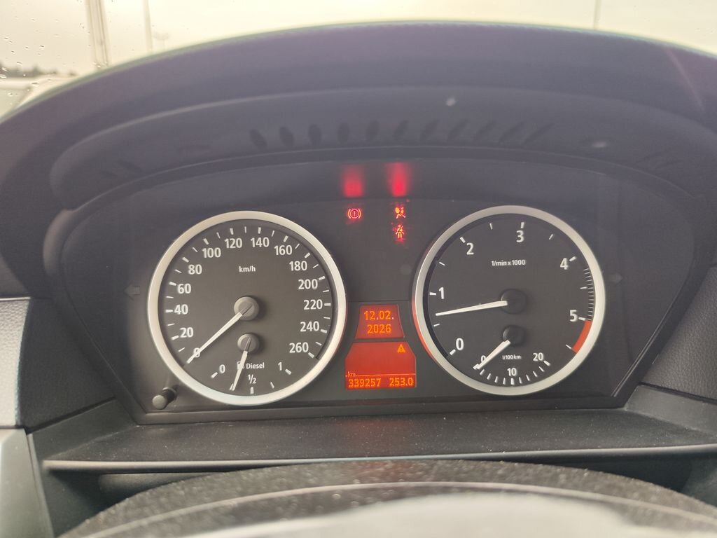 BMW Řada 5 Kombi 2,5 l 130 kw