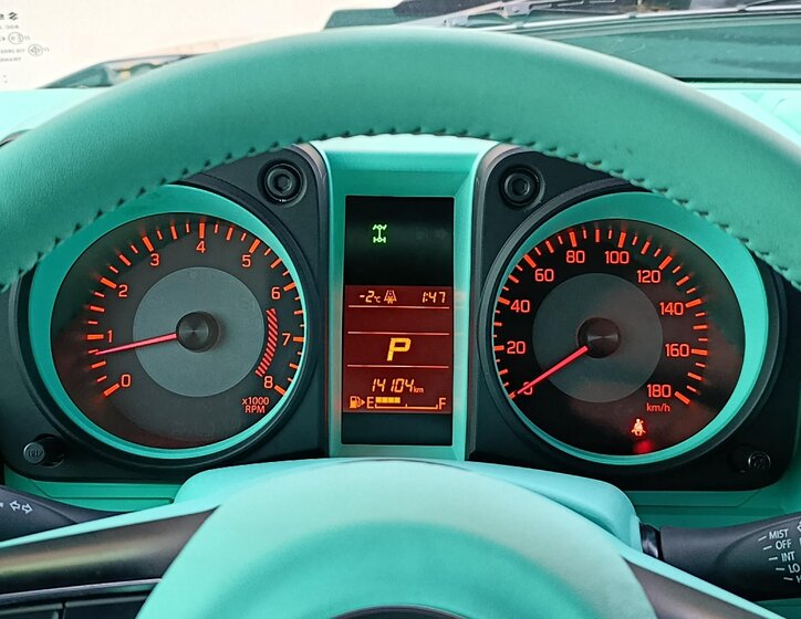 Suzuki Jimny SUV 1,5 l 75 kw