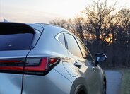 Lexus NX 450h plus SUV / Terénní 2,5 l 136 kw